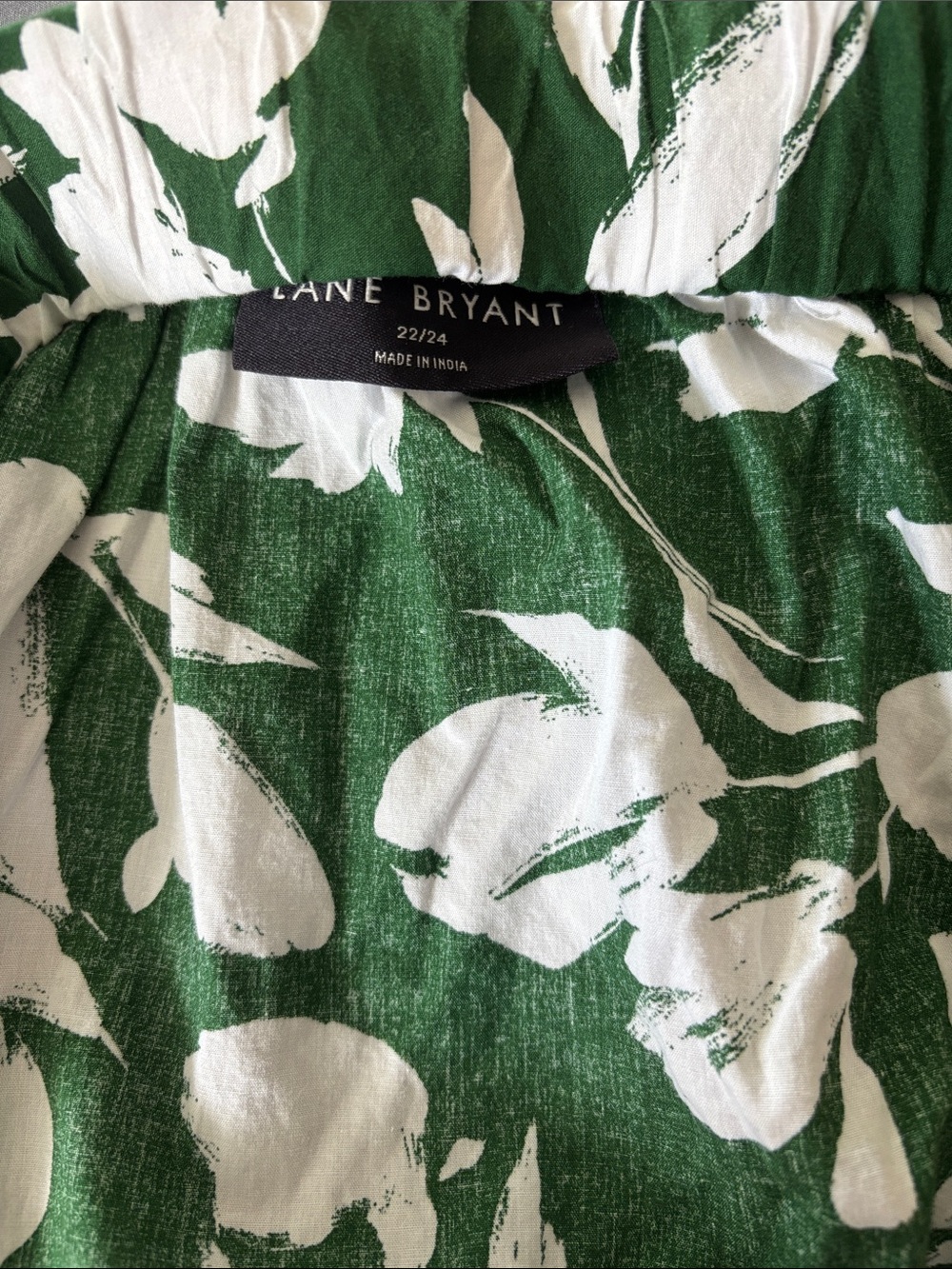Lane Bryant Green Skirt with White Botanical Pattern - Picture 3 of 3